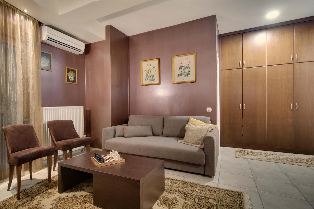 Country Place Apartment With Mountains View 约阿尼纳 外观 照片