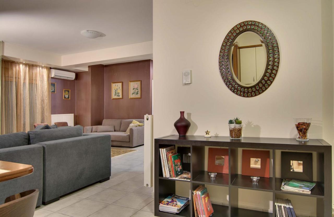 Country Place Apartment With Mountains View 约阿尼纳 外观 照片